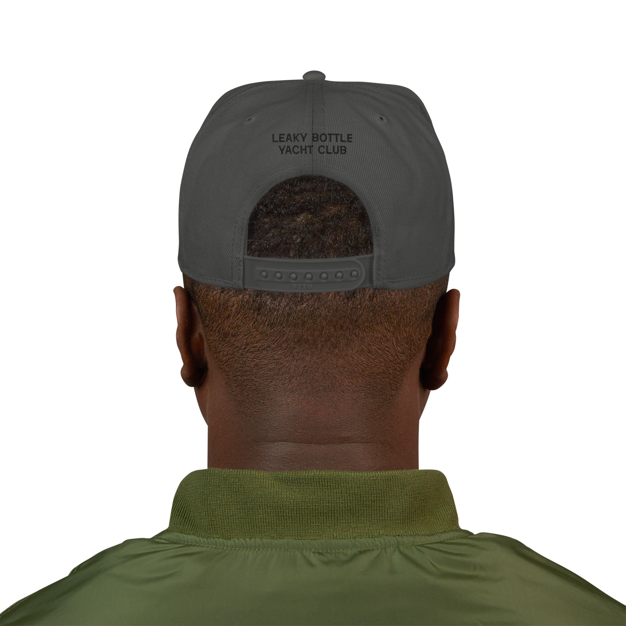 'COMMODORE' Retro Logo Cap - Embroidered Snapback Hat
